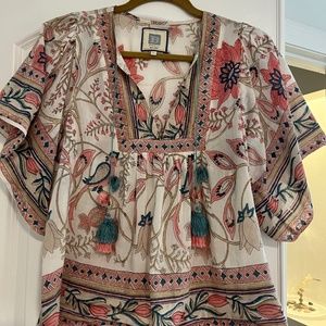 Women’s “Bell” bohemian style blouse, size Medium, perfect condition! Beautiful!